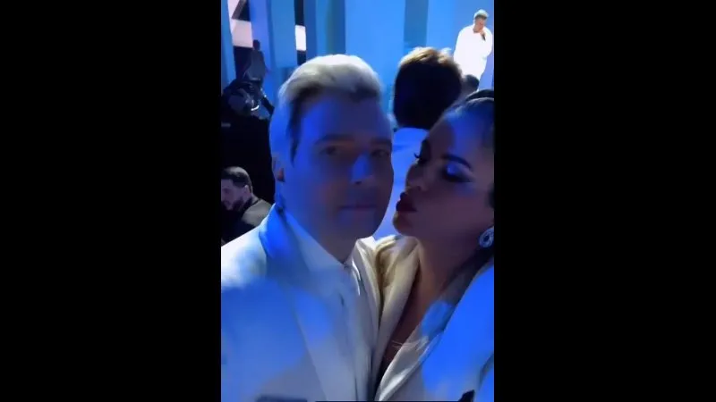 Нажми и смотри Нажми и смотри