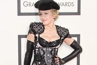 Образ дня: Мадонна в Givenchy Haute Couture