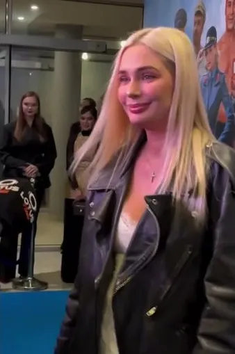 Нажми и смотри