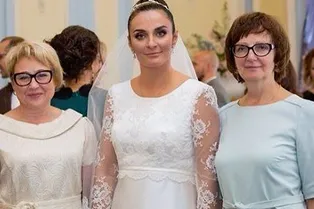 Елена Ваенга поделилась подробностями своей свадьбы Елена Ваенга поделилась подробностями своей свадьбы