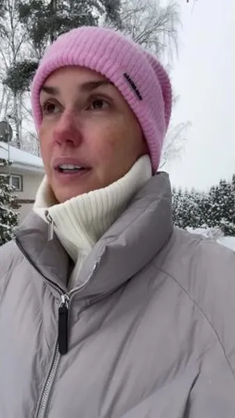 Нажми и смотри