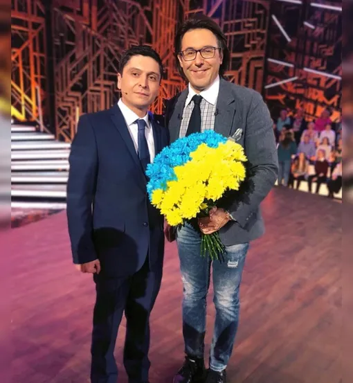 Андрей Малахов позирует с украинским президентом Владимиром Зеленским Андрей Малахов позирует с украинским президентом Владимиром Зеленским
