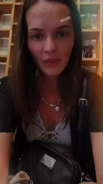 Нажми и смотри