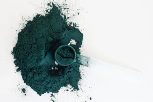 Спирулина: польза и вред суперфуда