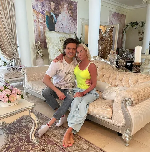 Прохор Шаляпин и Анастасия Волочкова дружат