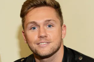 «С 90 кг минус 15»: Влад Соколовский обнажил торс, показав фигуру после похудения «С 90 кг минус 15»: Влад Соколовский обнажил торс, показав фигуру после похудения