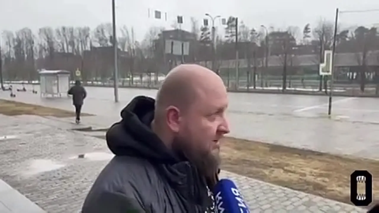 Нажми и смотри