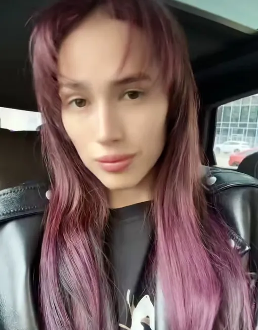 Алина Загитова призвала людей быть добрее Алина Загитова призвала людей быть добрее