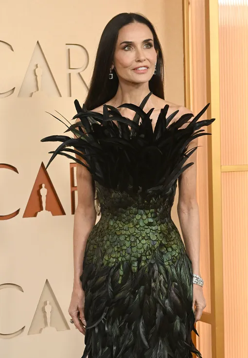 Деми Мур выбрала платье Gucci Деми Мур выбрала платье Gucci
