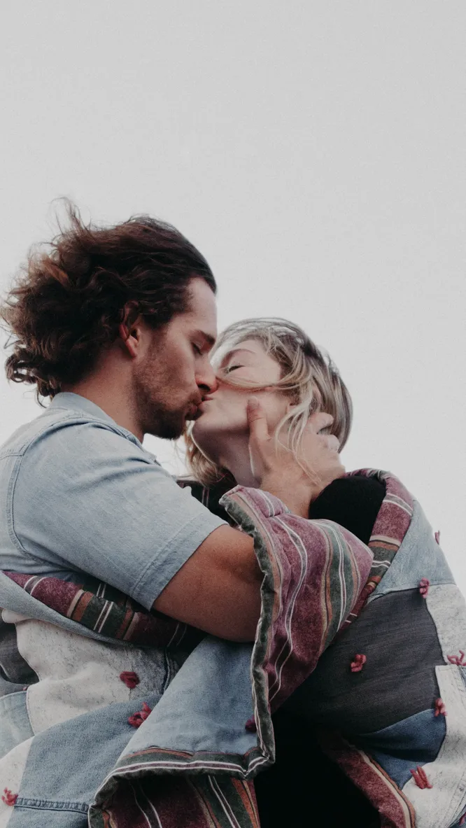 Нажми и смотри