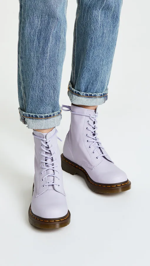 Dr. Martens, 8 866 руб. (на сайте Shopbop)