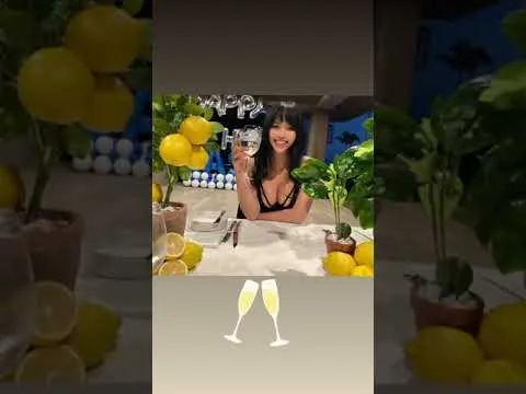 Нажми и смотри