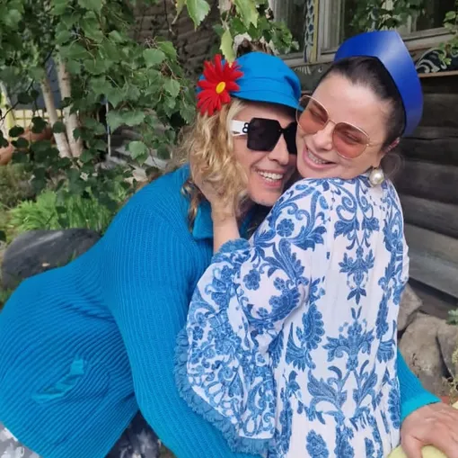 В 2024 году супруги женили единственного сына