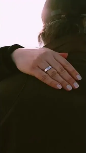 Нажми и смотри