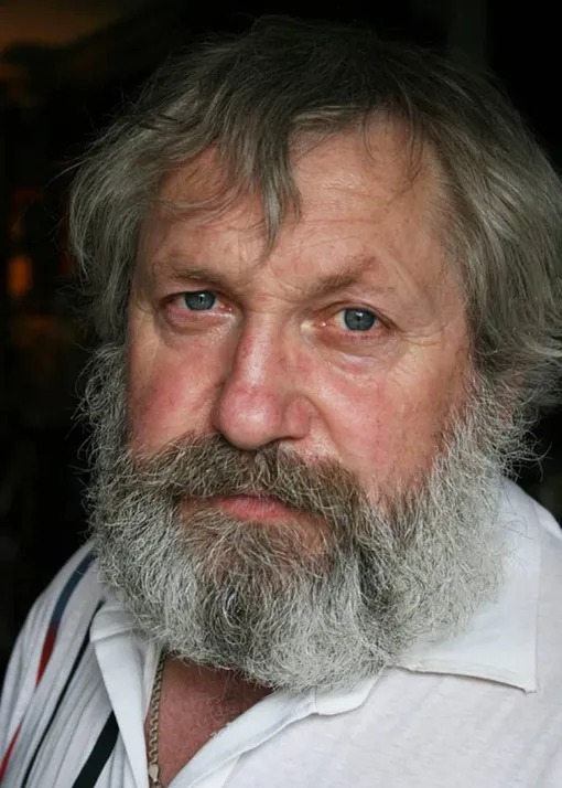 Александр Зиновьев прожил 79 лет