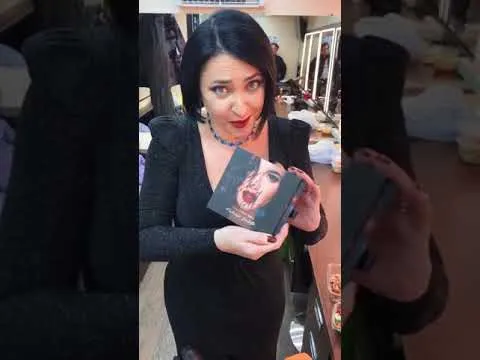 Нажми и смотри