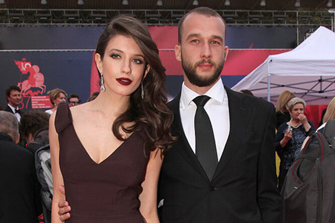 наполовину 10. наполовину 10. прическа кесси. 10 с половиной лет. элизабет вентура.