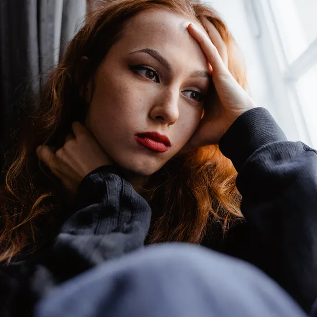 Эффект ноцебо: почему на самом деле многие женщины боятся делать пластику