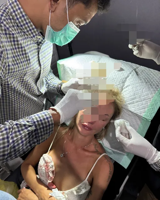 Карина Фадеева в больнице на Бали