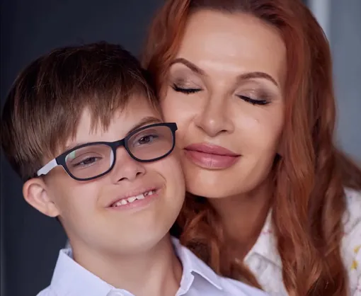 Эвелина Бледанс с сыном Эвелина Бледанс с сыном