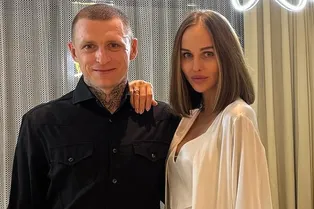 «Я категорически просила мне его не покупать»: жену Павла Мамаева разозлил футболист, подаривший новый айфон «Я категорически просила мне его не покупать»: жену Павла Мамаева разозлил футболист, подаривший новый айфон