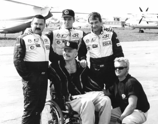 Александр Карин с 1989 года был прикован к инвалидной коляске