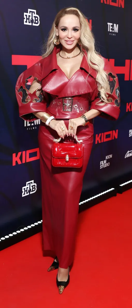 Анна Калашникова на премьере