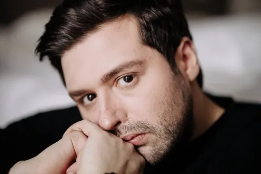 «Мужественно всё вытерпел»: Илья Учитель рассказал, как вел себя Евгений Цыганов на съемках фильма «Батя-2: Дед» «Мужественно всё вытерпел»: Илья Учитель рассказал, как вел себя Евгений Цыганов на съемках фильма «Батя-2: Дед»