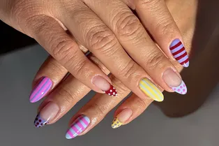 5 «вкусных» идей ретро-маникюра, которые заполонили соцсети