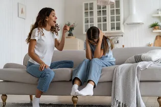 «Мама, не кричи»: как быстро остановить ярость и не испортить отношения с ребенком «Мама, не кричи»: как быстро остановить ярость и не испортить отношения с ребенком