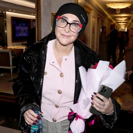 Лолита сходила в салон красоты