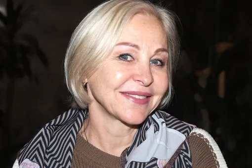 «Катастрофа»: актриса сериала «Склифосовский» Елена Борзова вынуждена жить в гниющем на болоте доме «Катастрофа»: актриса сериала «Склифосовский» Елена Борзова вынуждена жить в гниющем на болоте доме