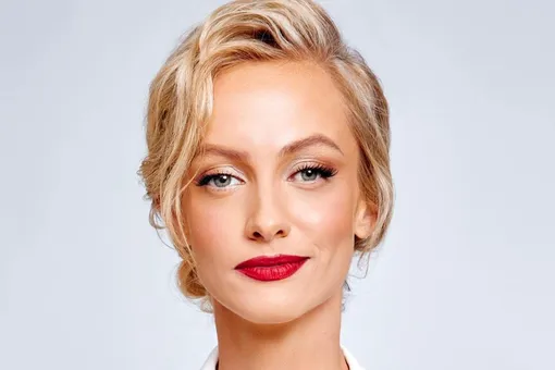 Полина Максимова пострадала от дизайнеров, оказавшихся мошенниками Полина Максимова пострадала от дизайнеров, оказавшихся мошенниками