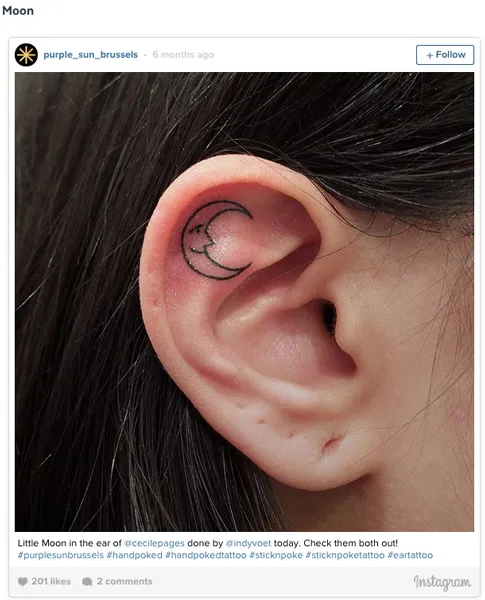 тату на ушах фото