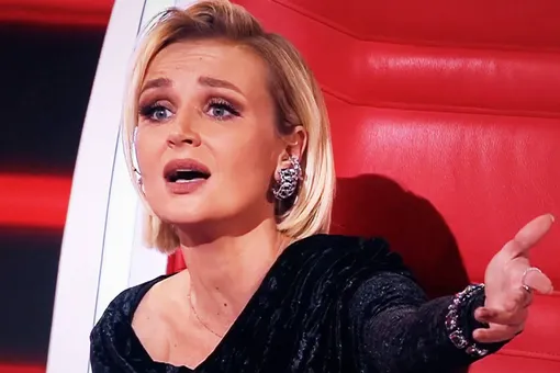 «Я мерзавка»: Полина Гагарина набросилась с кулаками на Басту из-за выбравшей его на шоу «Голос» телезвезды «Я мерзавка»: Полина Гагарина набросилась с кулаками на Басту из-за выбравшей его на шоу «Голос» телезвезды