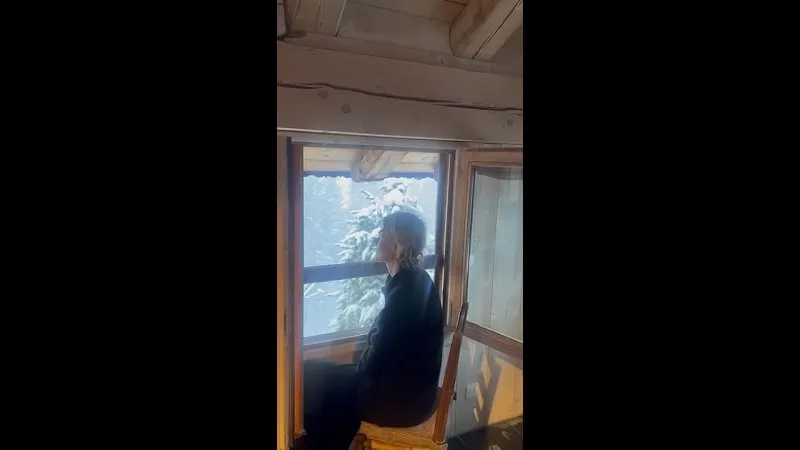 Нажми и смотри