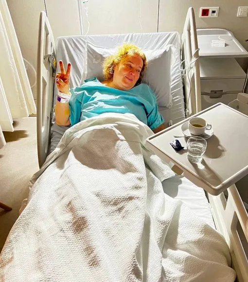 Тамара Эйдельман в больничной палате Тамара Эйдельман в больничной палате
