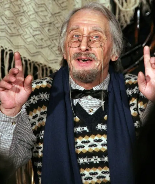 Николай Устинов-Лещинский был известным актером театра и кино