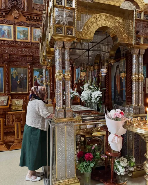 Ирина Муравьева в храме Ирина Муравьева в храме