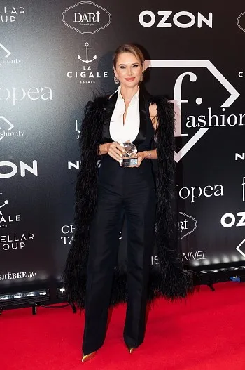 Майя Станиславская (ИИ-Технологии) Майя Станиславская (ИИ-Технологии)