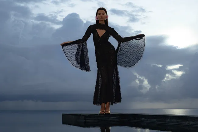 Еще чуть-чуть – и весна: модный дайджест с новинками брендов, свежими коллекциями и стайлинг-фишками