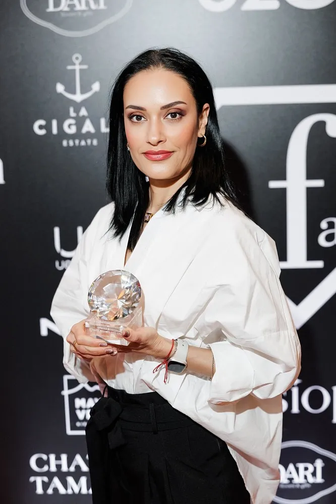 Майя Мостовая Майя Мостовая