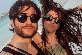 «Разыграл кровавую драму»: Мари Краймбрери посмеялась над Давой после того, как он ударился лбом на Мальдивах «Разыграл кровавую драму»: Мари Краймбрери посмеялась над Давой после того, как он ударился лбом на Мальдивах