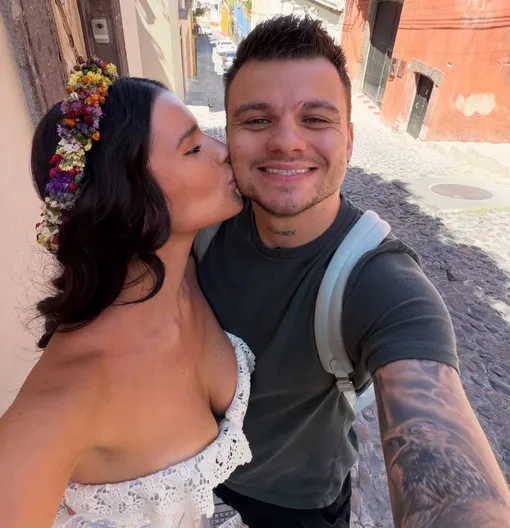 Алена и Денис Писаревы