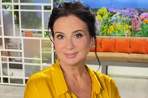 «Я ничего не ела. Очень обидно»: Екатерина Стриженова пожаловалась, что не смогла похудеть. Но дочь уличила ее в обмане «Я ничего не ела. Очень обидно»: Екатерина Стриженова пожаловалась, что не смогла похудеть. Но дочь уличила ее в обмане