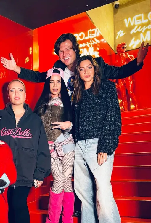 Бьянка с Прохором Шаляпиным, Ириной Мягковой и Ольгой Парфенюк на дне рождения Карины Мурашкиной