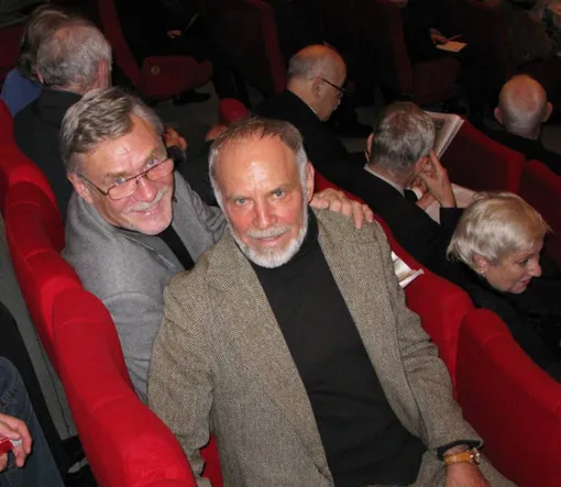 Александр Михайлов и Анатолий Заболоцкий на собрании Союза кинематографистов. 11 ноября 2010 года.