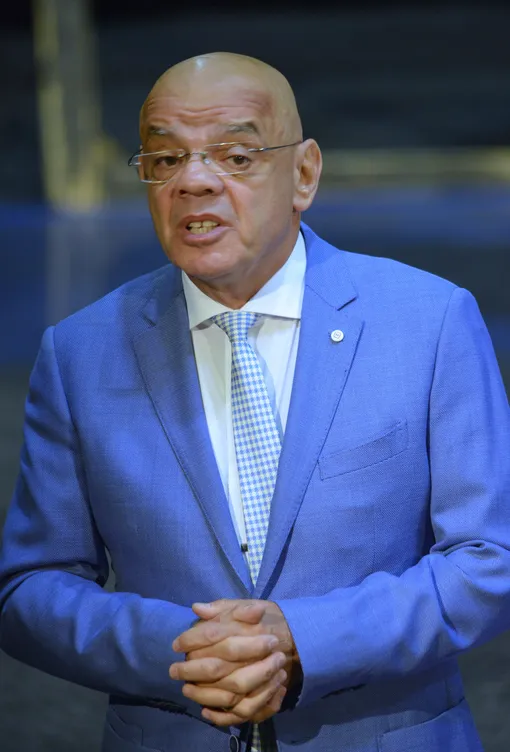 Константин Райкин призвал отпустить Евгению Беркович на похороны бабушки