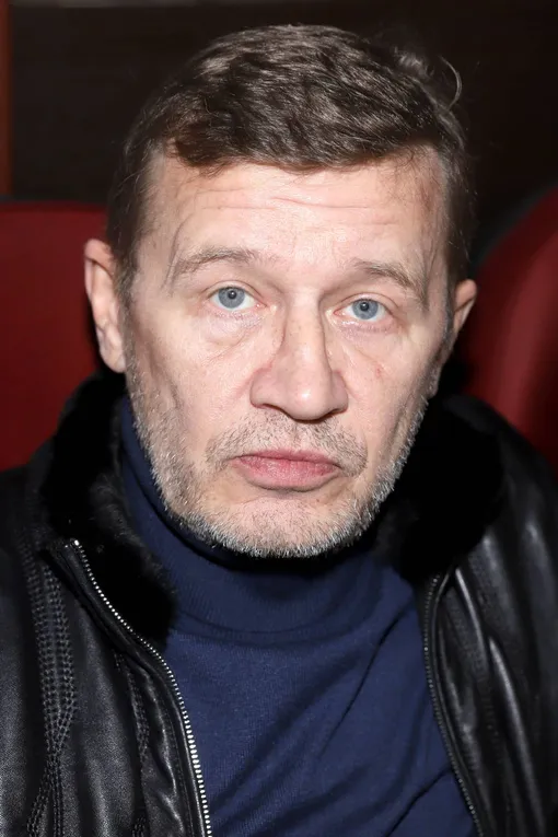 Олег Фомин рассказал, что снял сериал «Обратная сторона медали» Олег Фомин рассказал, что снял сериал «Обратная сторона медали»