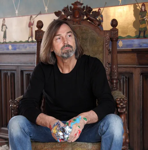 У Никаса Сафронова объявился седьмой сын